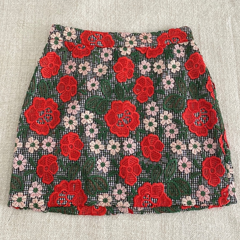 Topshop mini skirt with flowery lace detail